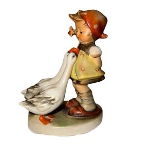VINTAGE 1957 Hummel "Goose Girl" Figurine #47